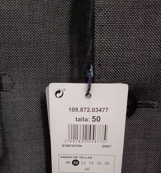 Traje de hombre color gris