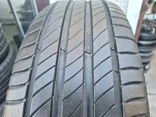 215 60 R17 96V Michelin - 1 neumático +75%