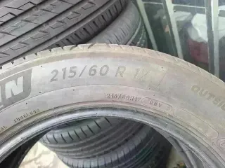 215 60 R17 96V Michelin - 1 neumático al 70%
