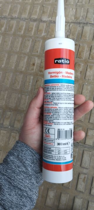 Sellador acrílico para juntas y grietas