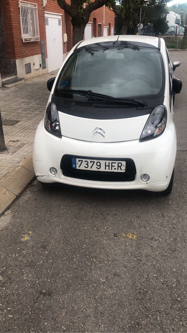 Citroen C zero electrico 2011