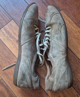 3 paia di scarpe
