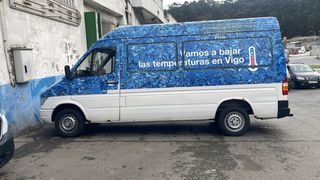Mercedes-Benz Sprinter 2000