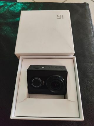 Action Camera Yi 2K - usata