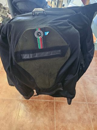 vengo  chaqueta y pantalón para moto XL