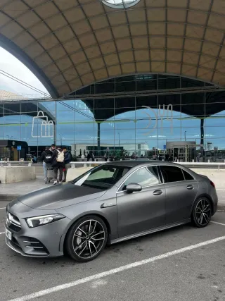 Bmw alquiler vehículos alta gama.