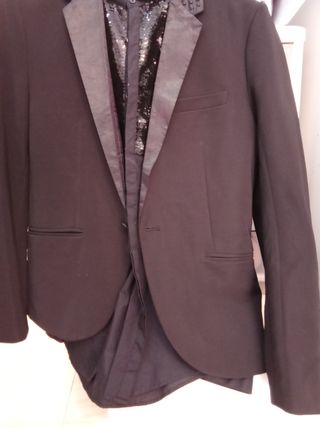Chaqueta y camisa Zara Man negra