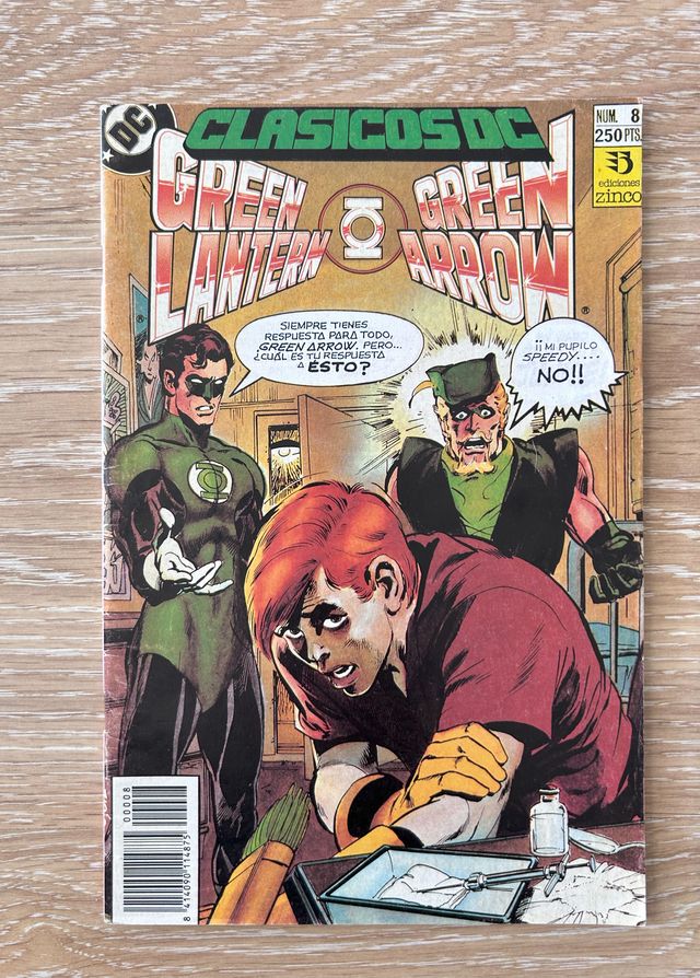 2 comic Green lantern y Green arrow (n4 y n8)