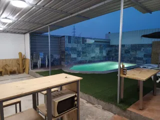 Casa con piscina