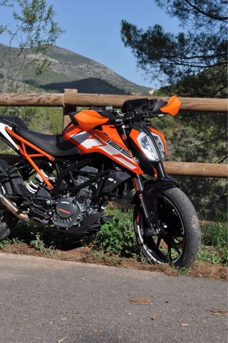 Ktm duke 125 2018