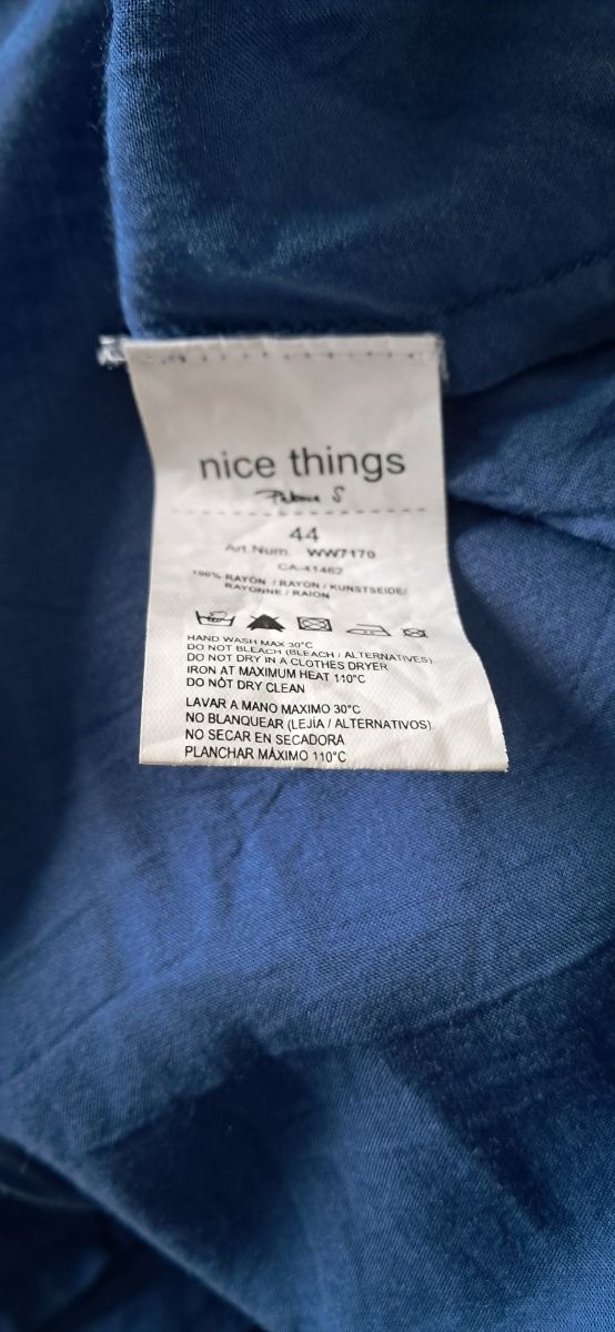 Camisa azul de Nice Things