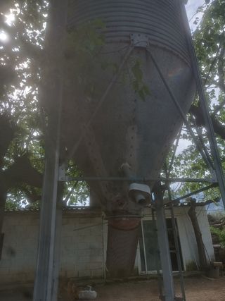 Silo grano metálico