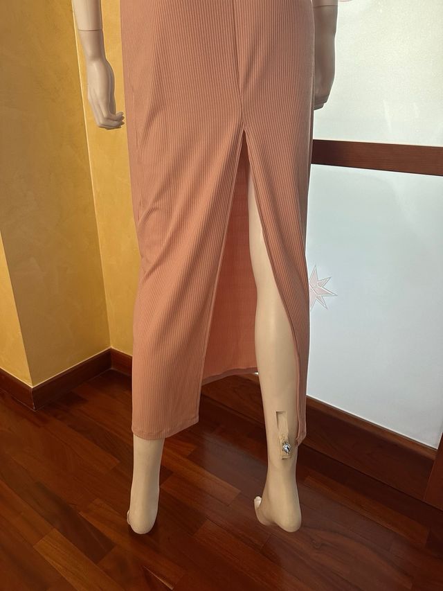 Vestito lungo rosa estivo