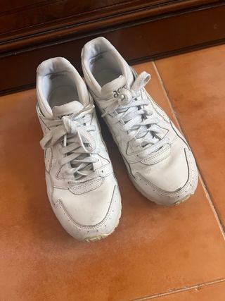 Zapatillas Asics Gel LyteV blancas