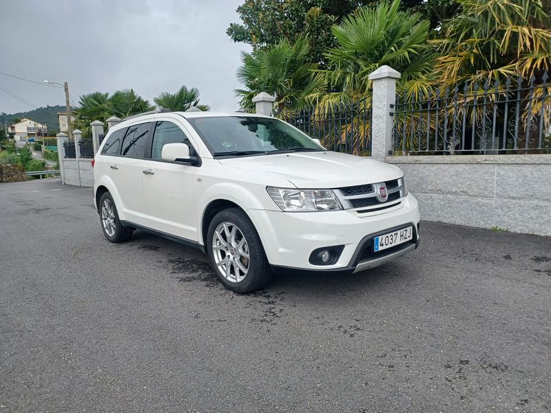 FIAT Freemont Lounge 2.0 140cv - foto 1