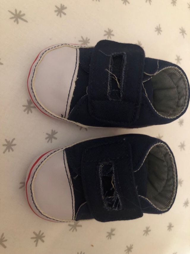 4 pares de zapatos de 0 hasta 3 meses