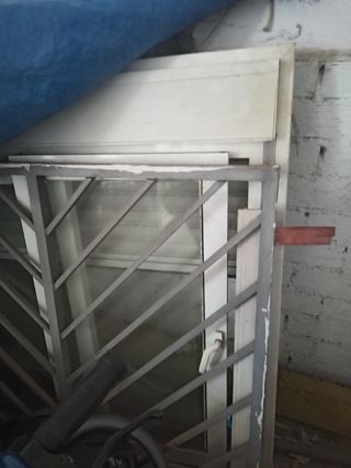 Ventana de climalis y reja 