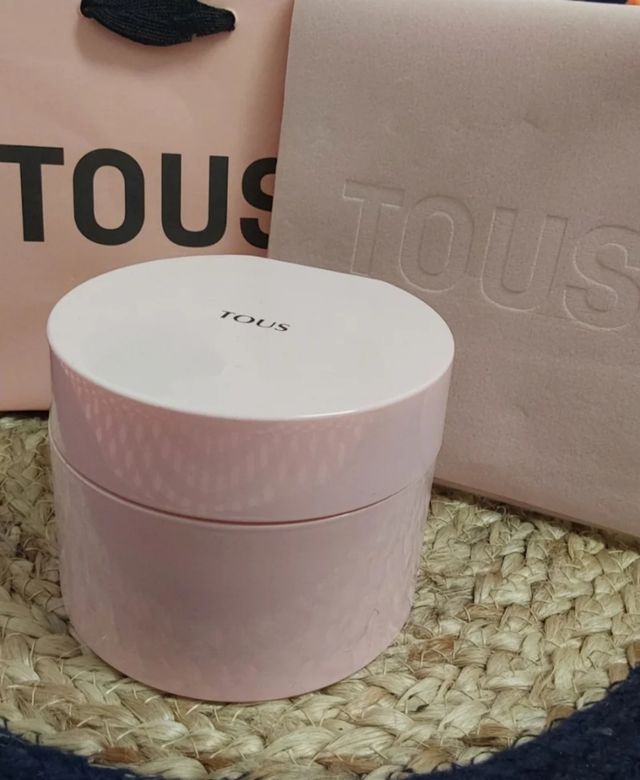 Caja Tous Lacada ancha rosa.NO es negociable