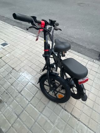 Bicicleta eléctrica DYU A1F PRO PLEGABLE. 
NUEVA!!