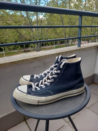 Converse Chuck Taylor negras