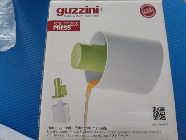 Exprimidor manual de diseño