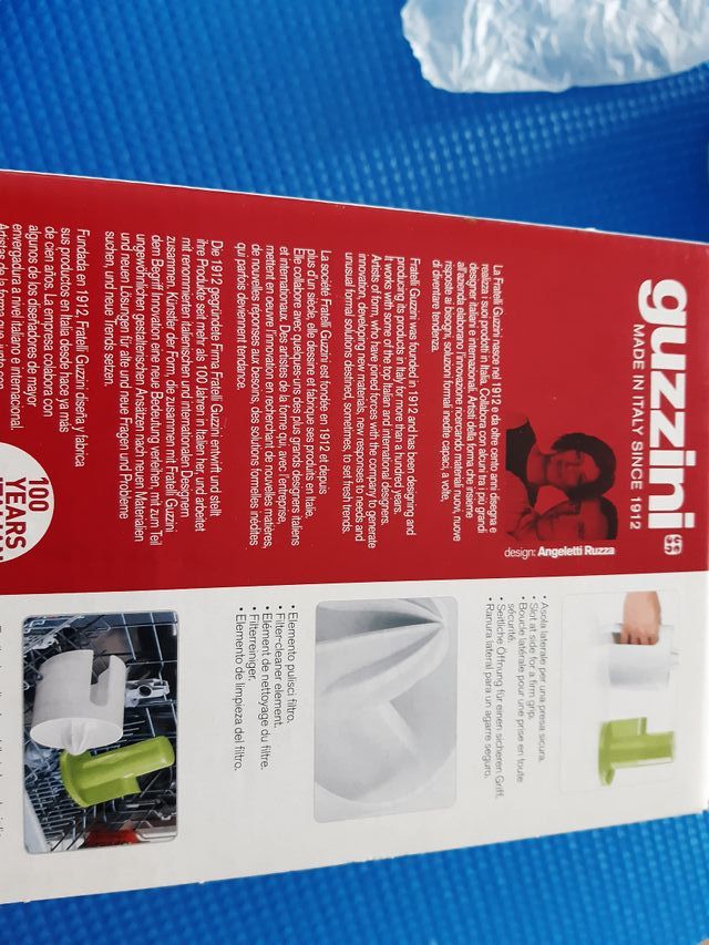 Exprimidor manual de diseño