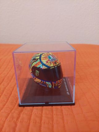 Casco figura Valentino Rossi 2009