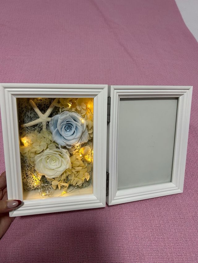 Marco de fotos con flores