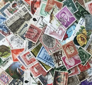 lotto 30000 30.000 TRENTAMILA francobolli mondiali