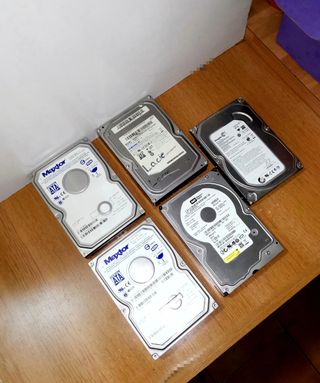 LOTE DE DISCOS DUROS