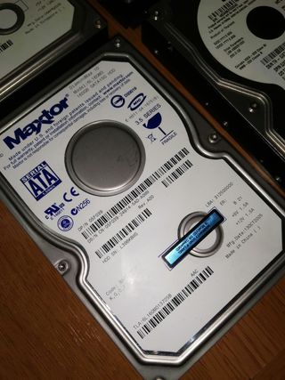 LOTE DE DISCOS DUROS