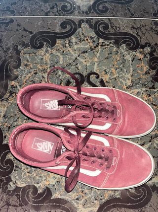 Zapatos vans burdeos