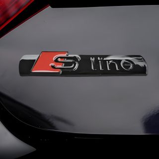 Emblema metal adhesivo,logo SLine Audi.Color negro