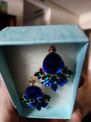 Preciosos Pendientes Azules Nuevos