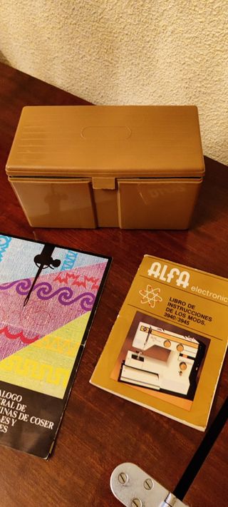 Maquina de coser en perfecto estado.