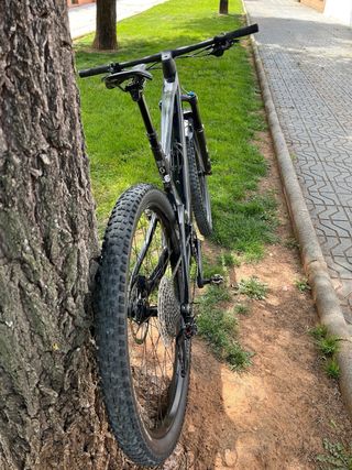 Bicicleta electrica Scott lumen