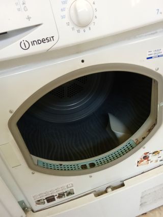 Secadora Indesit usada