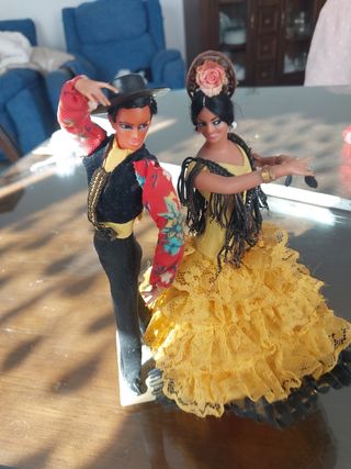 Preciosa pareja de flamencos antiguos ma