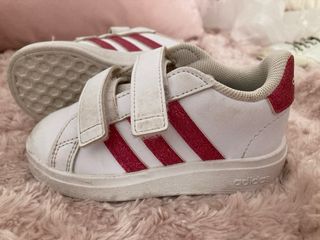 Zapatillas Adidas para Bebe T21 y T23