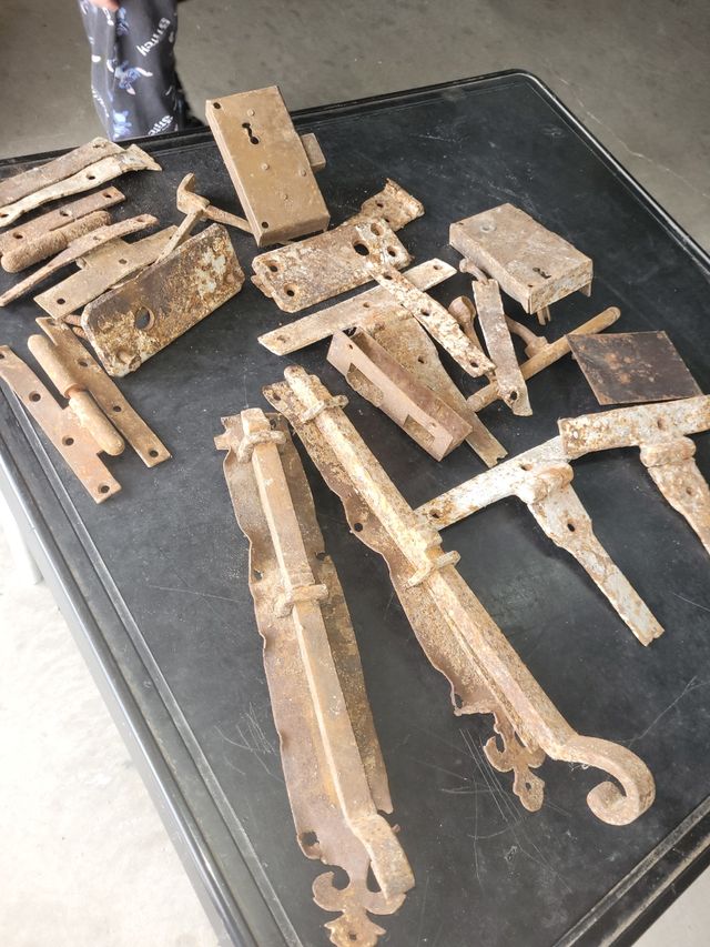 Lote de hierros antiguos