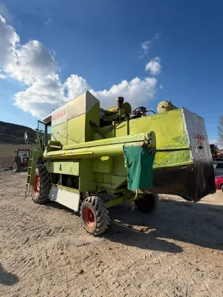 Cosechadora claas 68