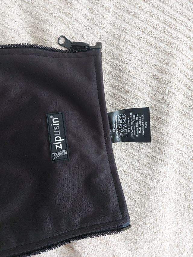 Extensor de abrigo para embarazo-porteo