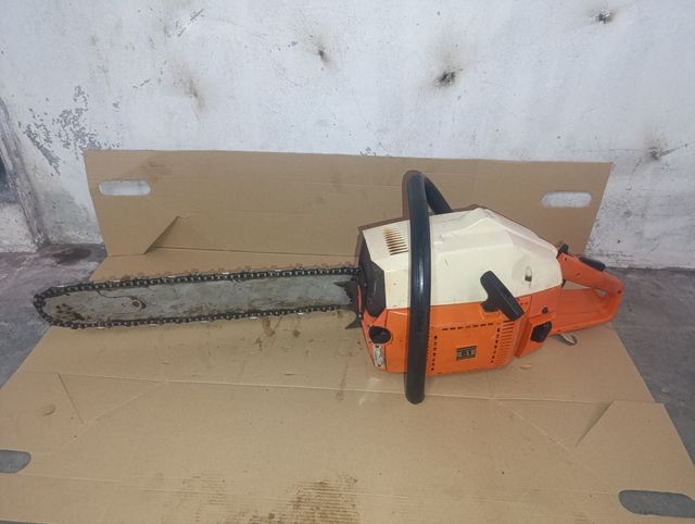 Husqvarna Práctica 61