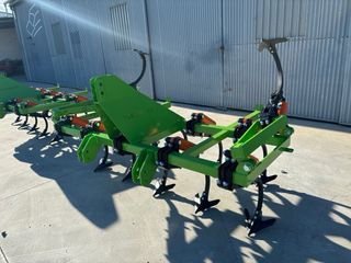 Semichisel cultivador 11 brazos manual