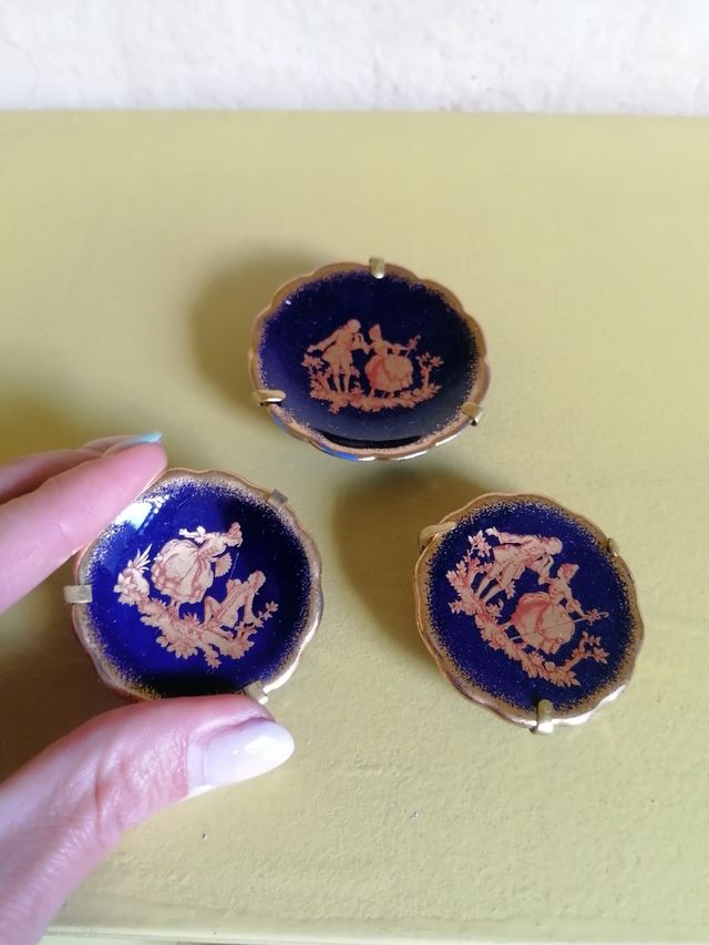 Juego cerámicas Limoges azul y dorado