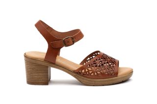 Sandalias Con Tacón