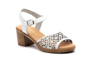 Sandalias Con Tacón