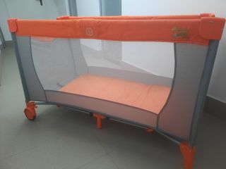 Cuna de viaje ASALVO FAST nueva!!