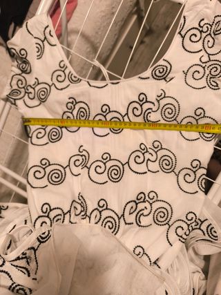 Traje Flamenca Micaela Villa blanco-negro