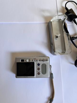 Camara Fujifilm F455